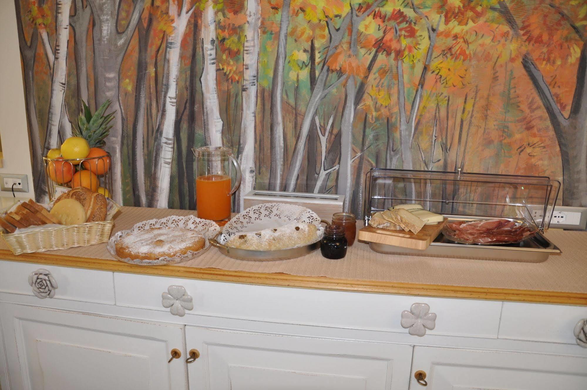 Affittacamere Rubino Guest House Ponte nellʼAlpi エクステリア 写真
